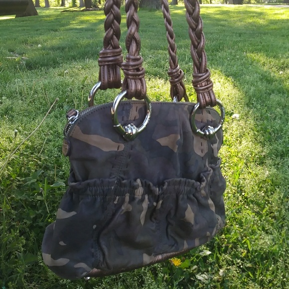 *SOLD!!!* B. Makowsky Leather Handbag - Picture 1 of 7